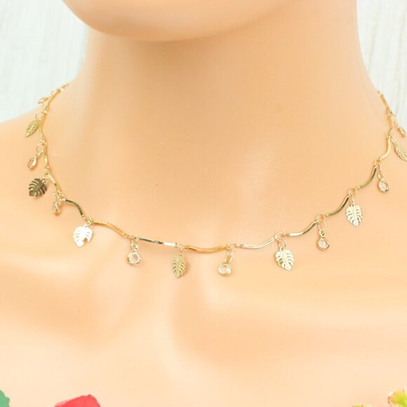 "Minimalist & Elegant Necklace Chain – Perfect for Women & Girls | UNVRC1009 - Picture 6 of 10